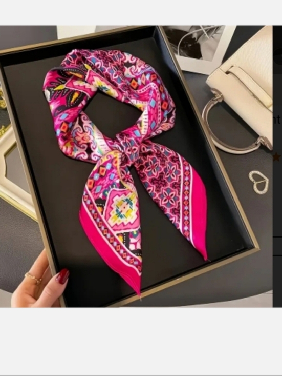 Elegant Pink Paisley Silk Scarf - Versatile Women's Accessory - Picture 3 of 5